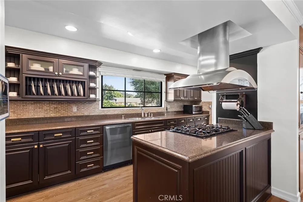 21132 E Cloverland Drive Covina, CA 91724