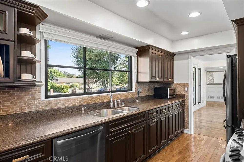 21132 E Cloverland Drive Covina, CA 91724