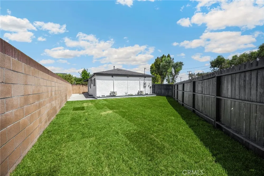 25219 Ebony Lomita, CA 90717