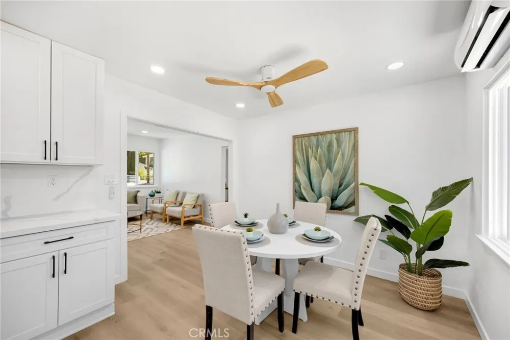25219 Ebony Lomita, CA 90717
