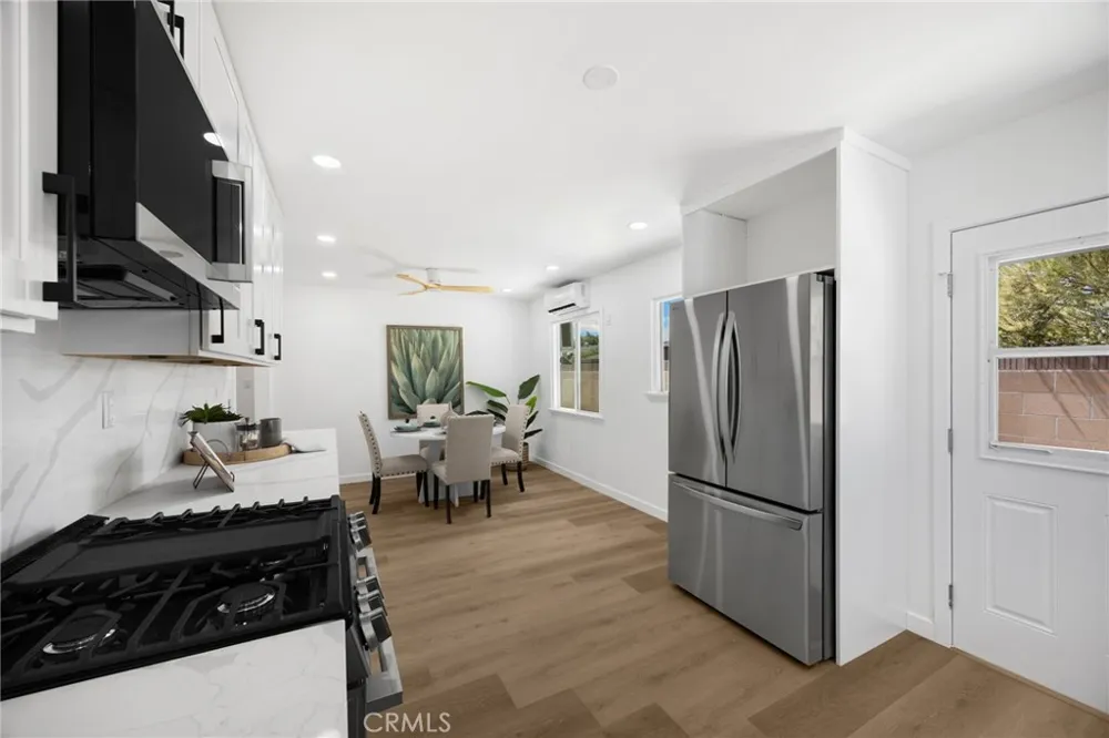 25219 Ebony Lomita, CA 90717