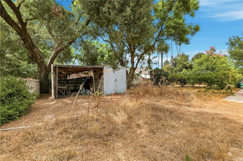 1436 3rd Street La Verne, CA 91750