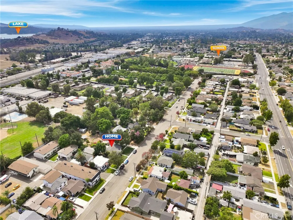 1436 3rd Street La Verne, CA 91750