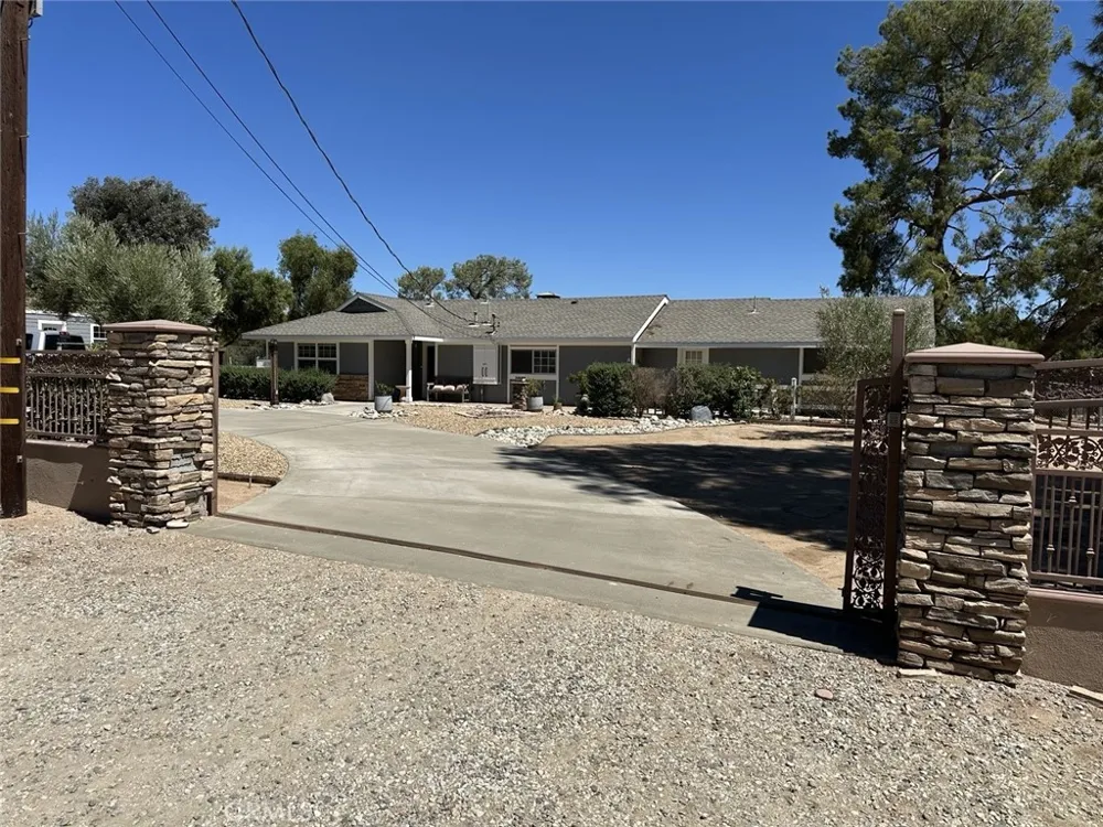 33250 Barber Road Agua Dulce, CA 91390