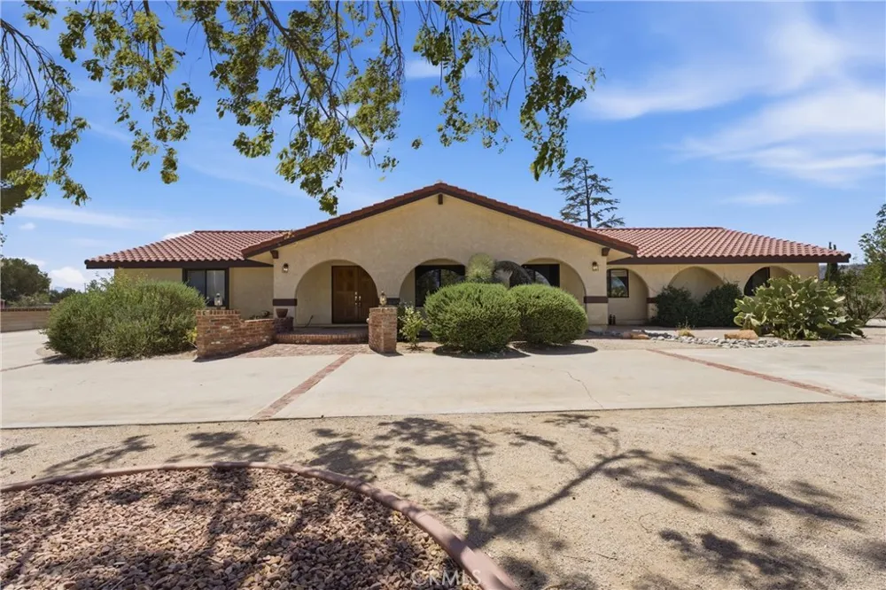 4548 W Avenue K12 Quartz Hill, CA 93536