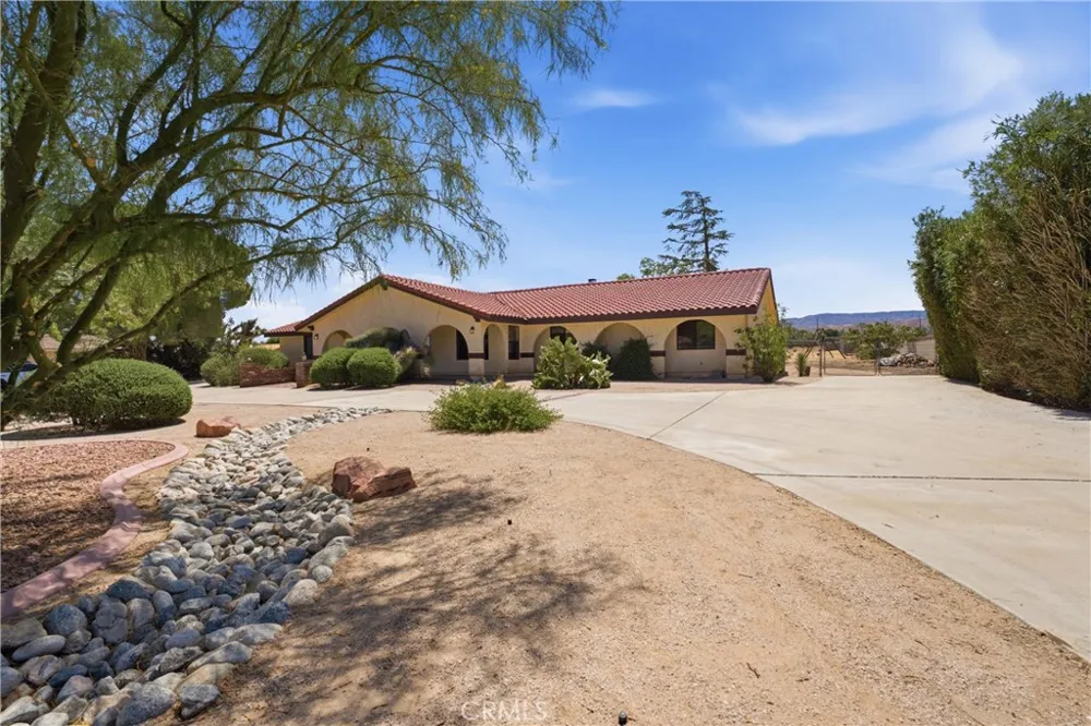 4548 W Avenue K12 Quartz Hill, CA 93536