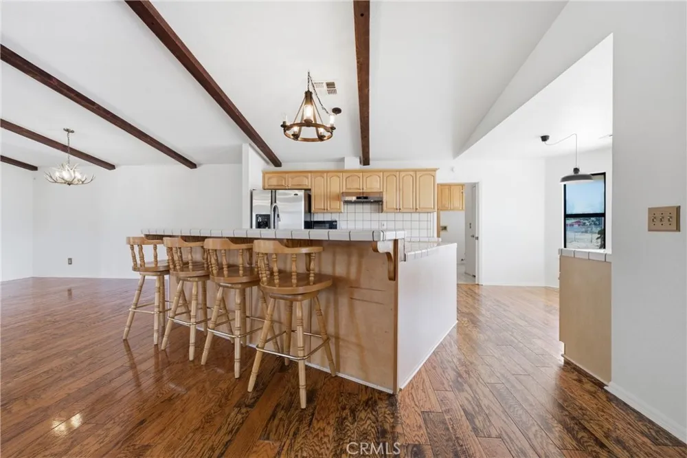 4548 W Avenue K12 Quartz Hill, CA 93536