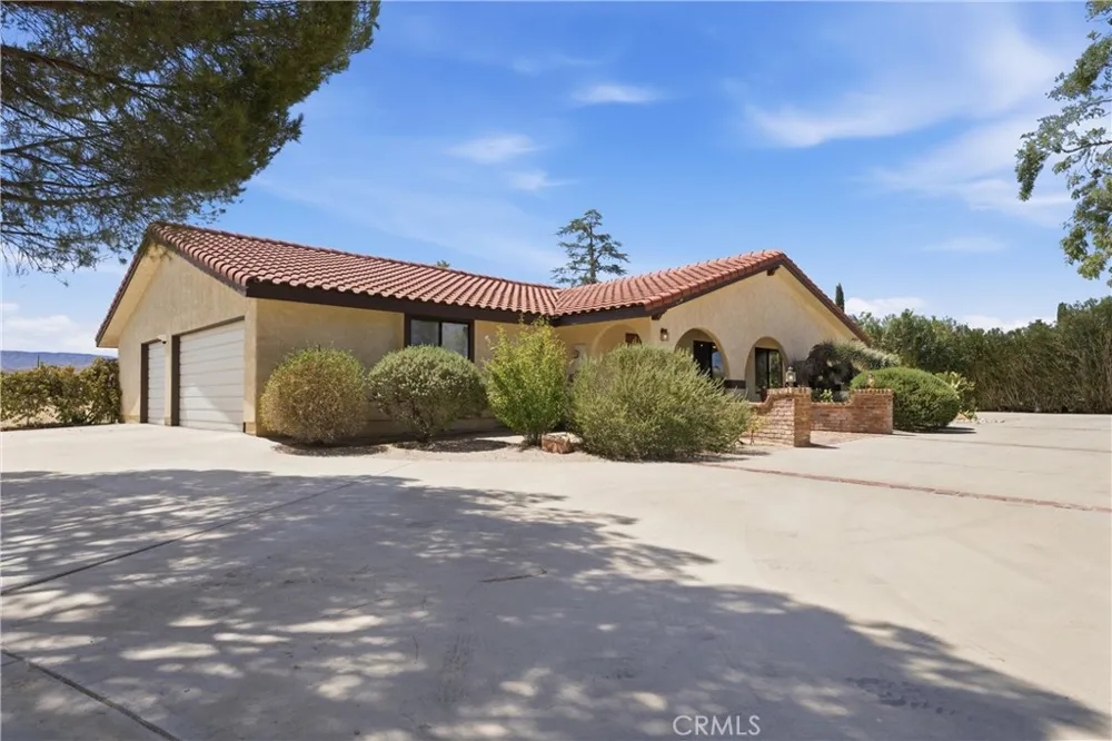4548 W Avenue K12 Quartz Hill, CA 93536