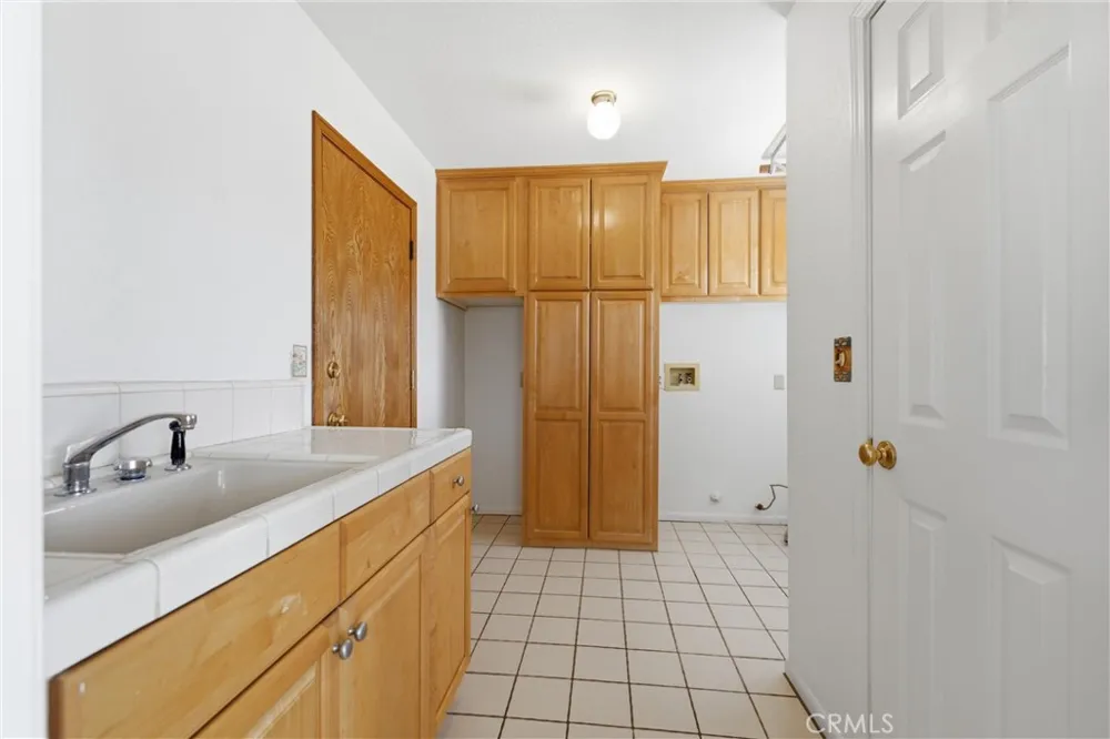 4548 W Avenue K12 Quartz Hill, CA 93536