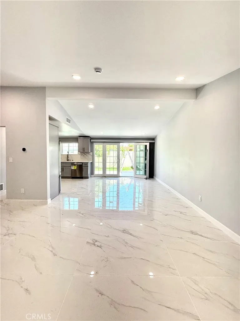 17112 Ceredo Granada Hills, CA 91344