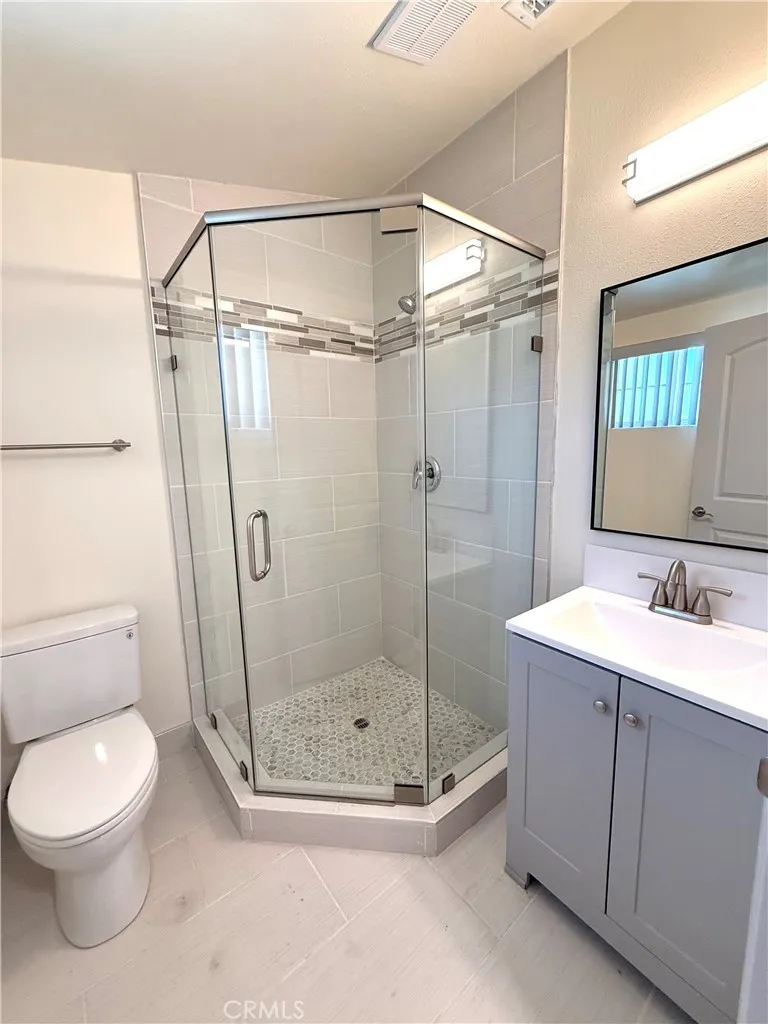 17112 Ceredo Granada Hills, CA 91344