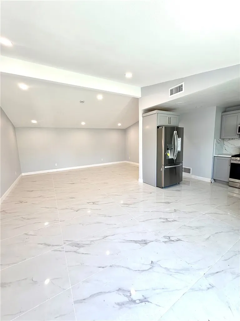 17112 Ceredo Granada Hills, CA 91344