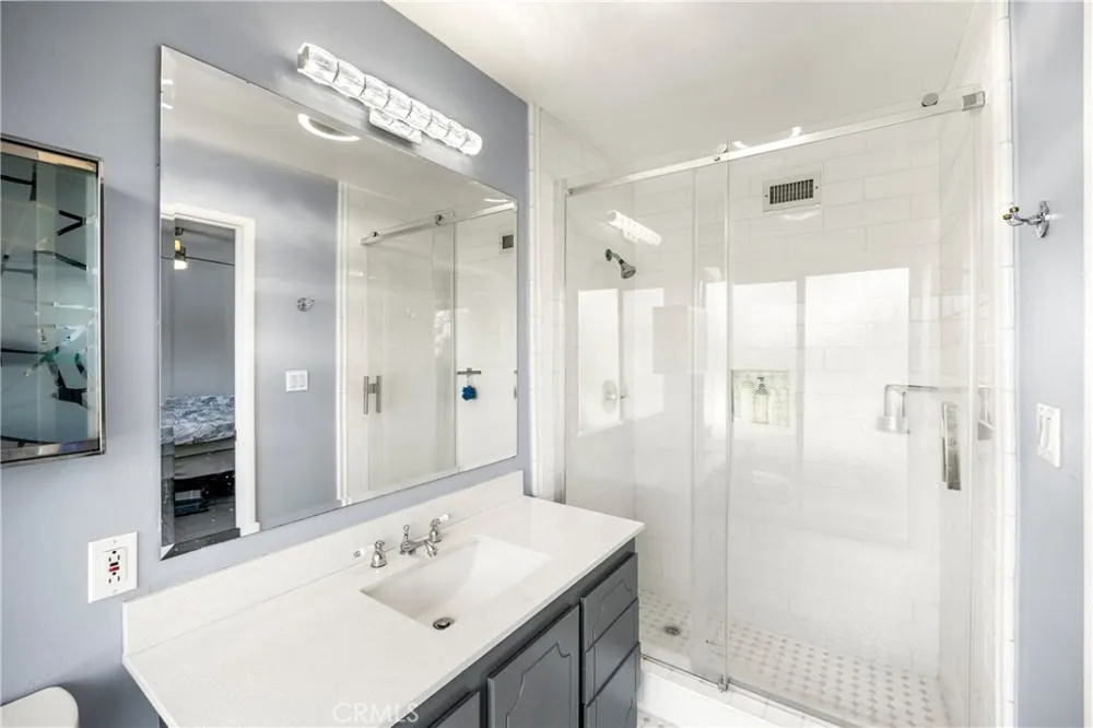 221 Phlox Avenue Redlands, CA 92373