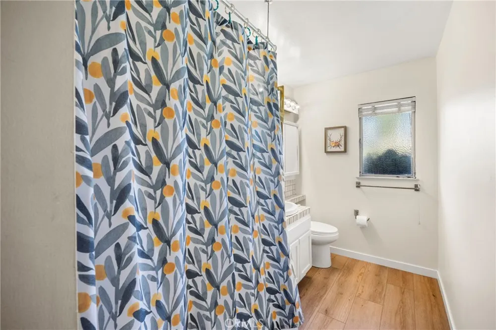 221 Phlox Avenue Redlands, CA 92373
