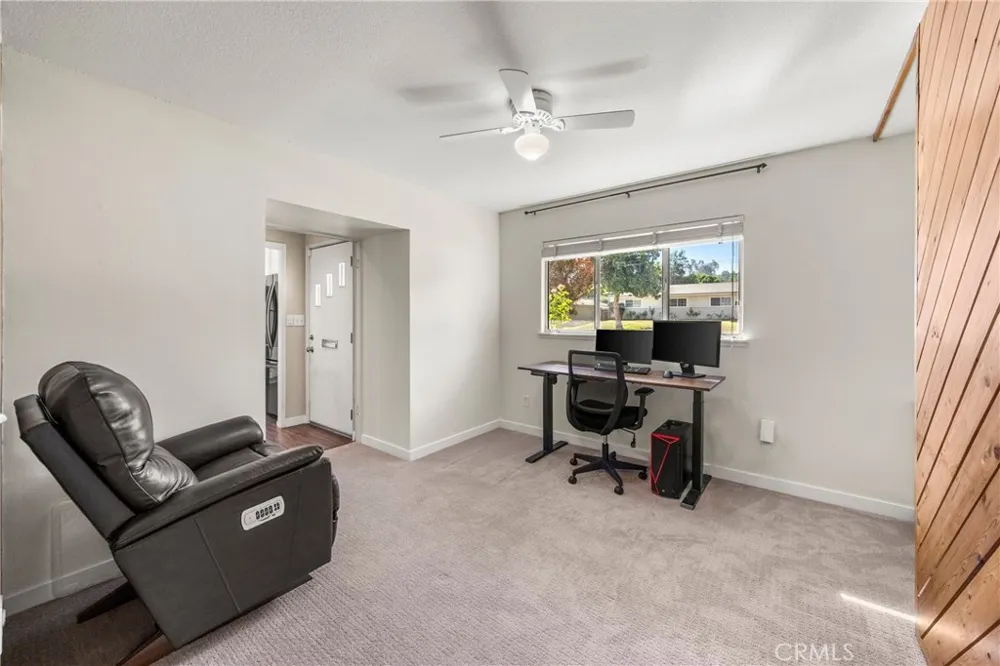 221 Phlox Avenue Redlands, CA 92373