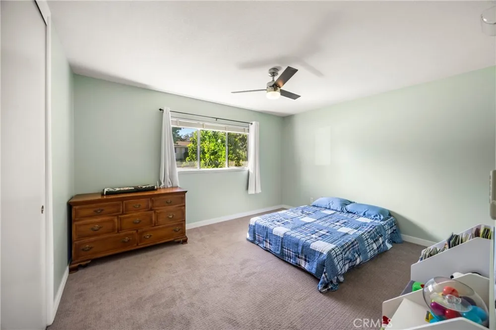 221 Phlox Avenue Redlands, CA 92373
