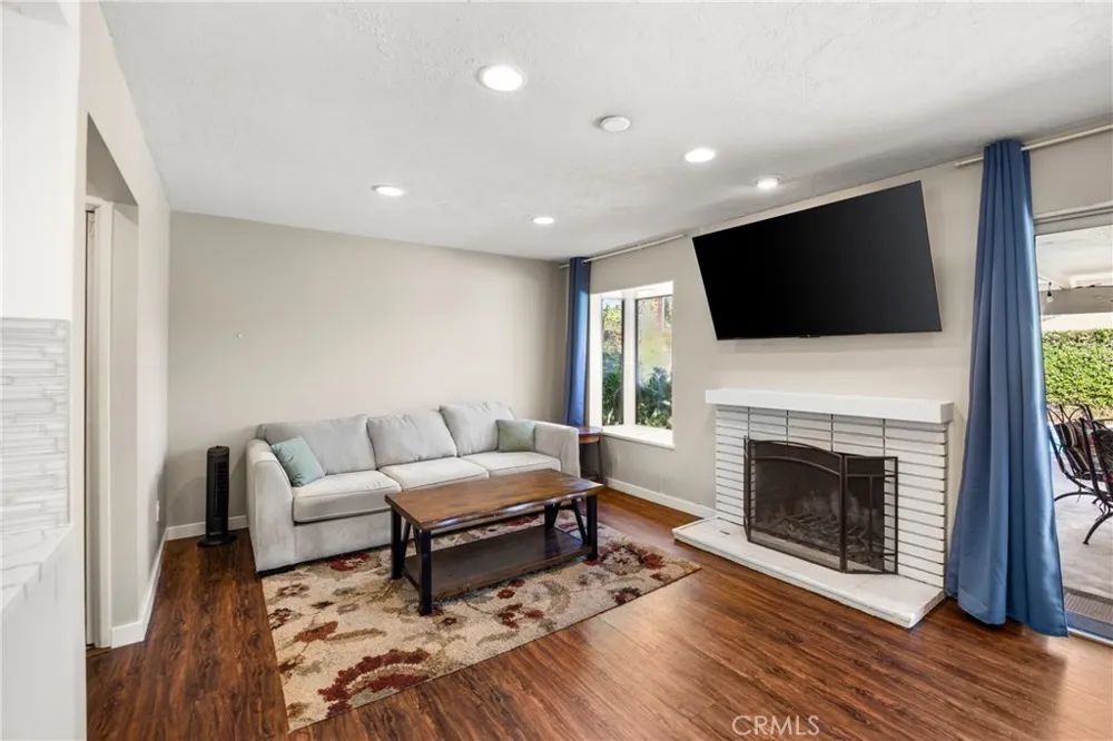 221 Phlox Avenue Redlands, CA 92373
