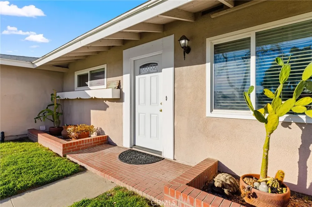 4229 Wheeler Street Riverside, CA 92503