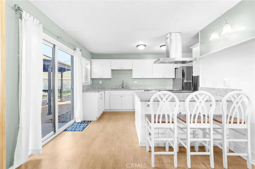 4229 Wheeler Street Riverside, CA 92503