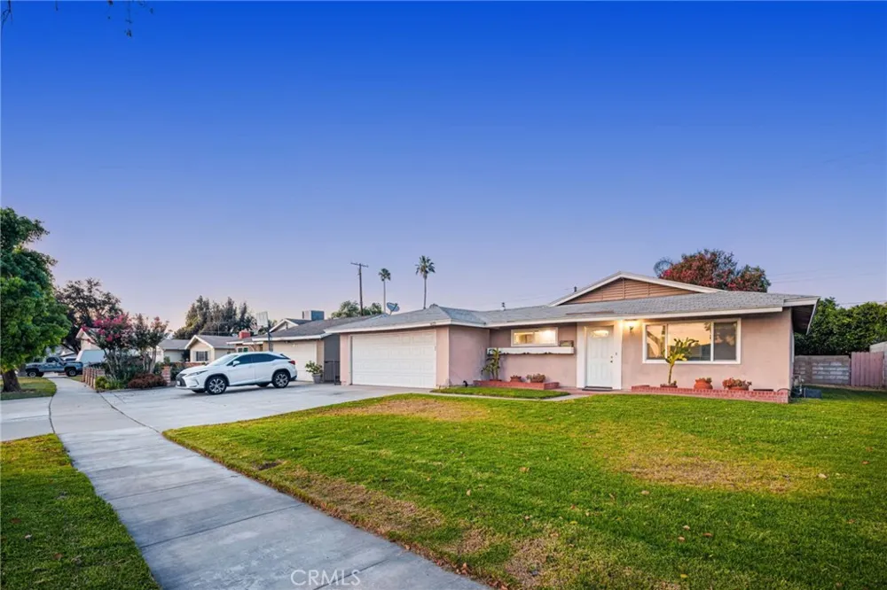 4229 Wheeler Street Riverside, CA 92503