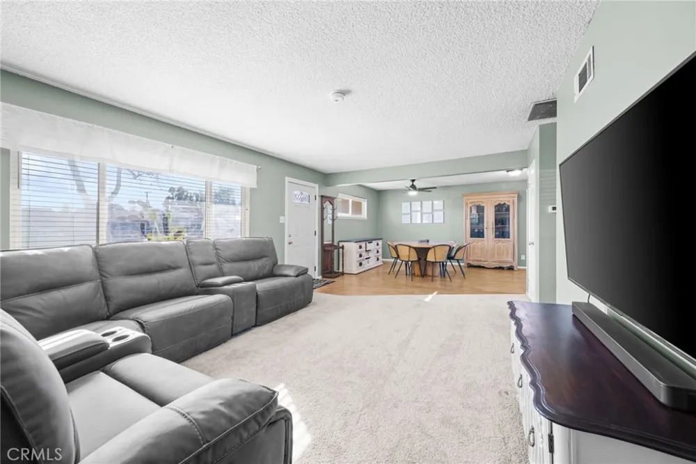 4229 Wheeler Street Riverside, CA 92503