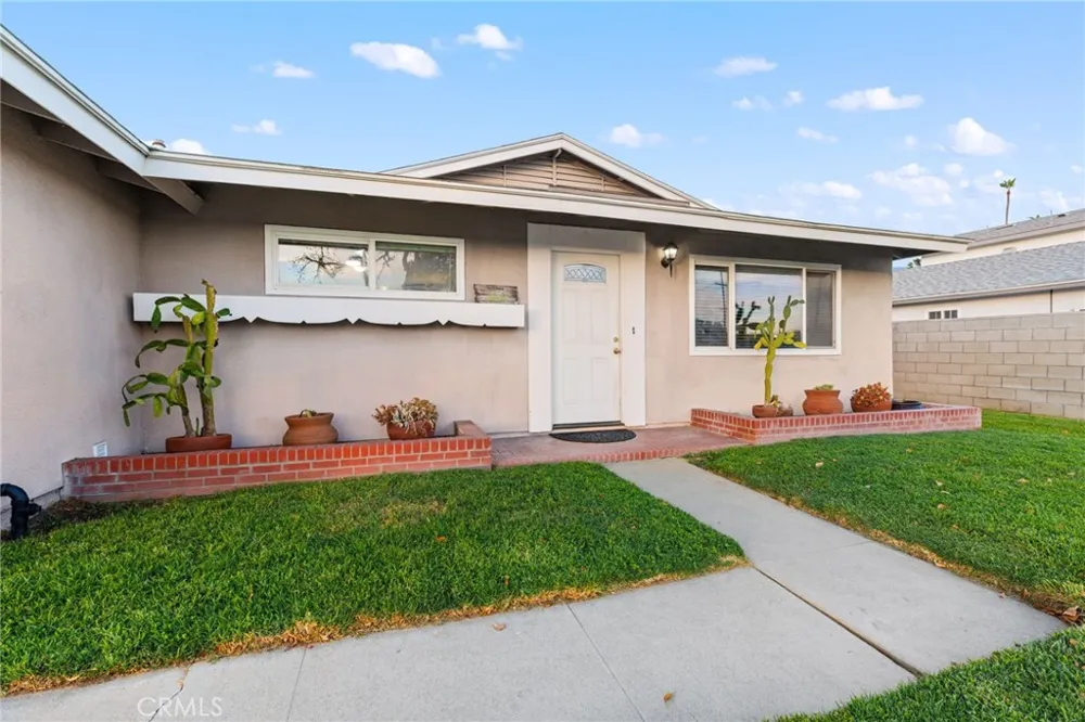 4229 Wheeler Street Riverside, CA 92503
