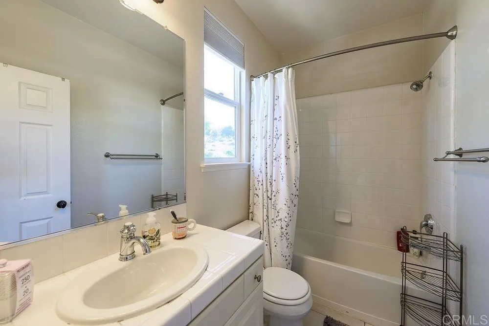2903 Rancho Cortes Carlsbad, CA 92009