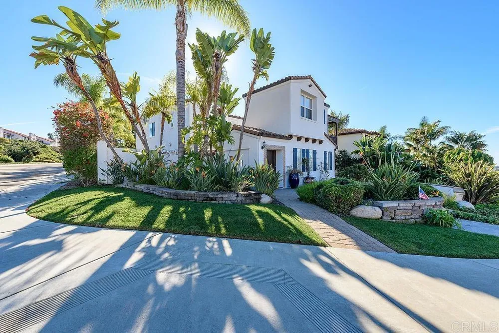 2903 Rancho Cortes Carlsbad, CA 92009