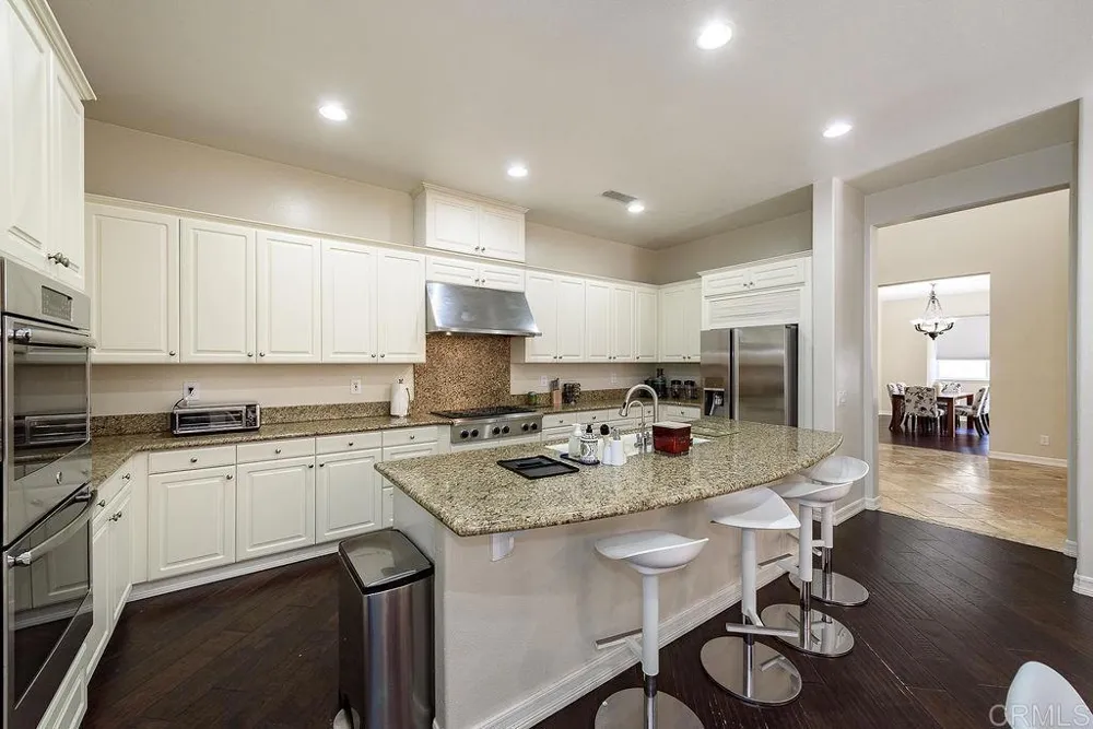 2903 Rancho Cortes Carlsbad, CA 92009