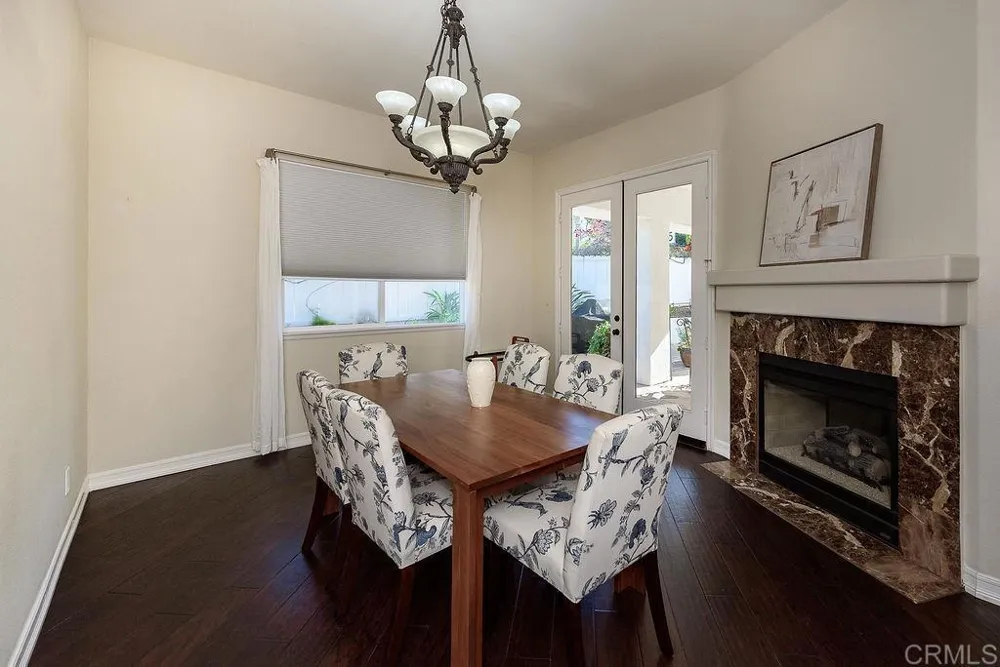 2903 Rancho Cortes Carlsbad, CA 92009