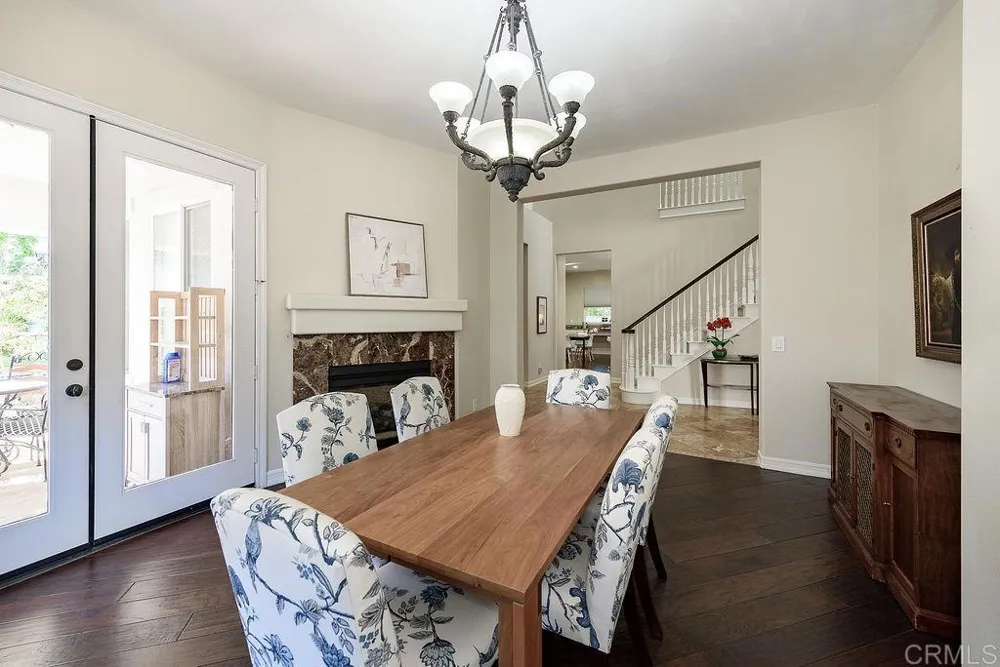 2903 Rancho Cortes Carlsbad, CA 92009