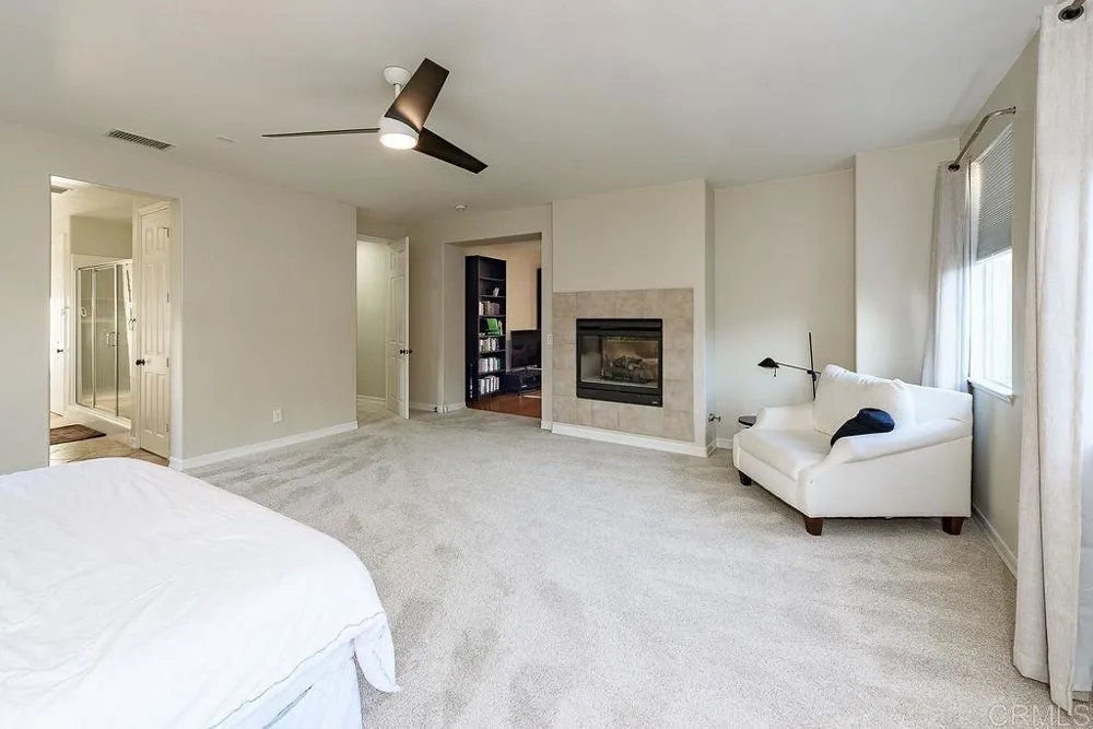 2903 Rancho Cortes Carlsbad, CA 92009