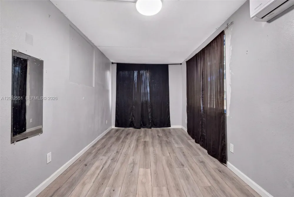 1541 SW 32nd Ct Fort Lauderdale, FL 33315