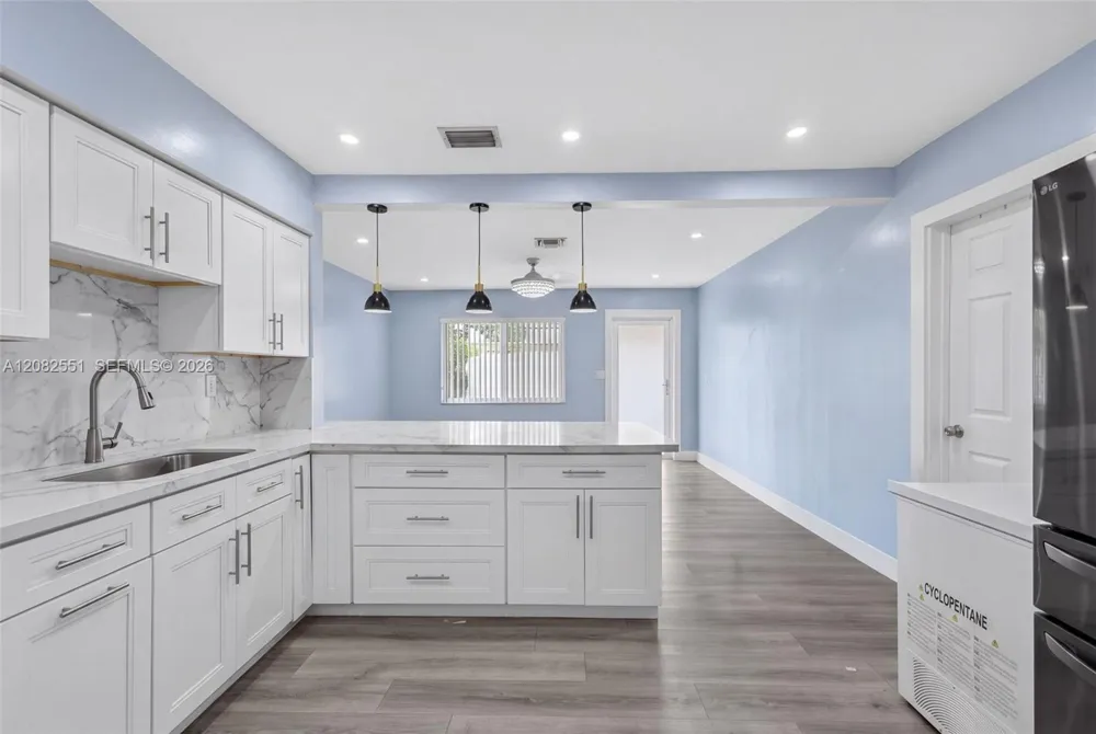 1541 SW 32nd Ct Fort Lauderdale, FL 33315