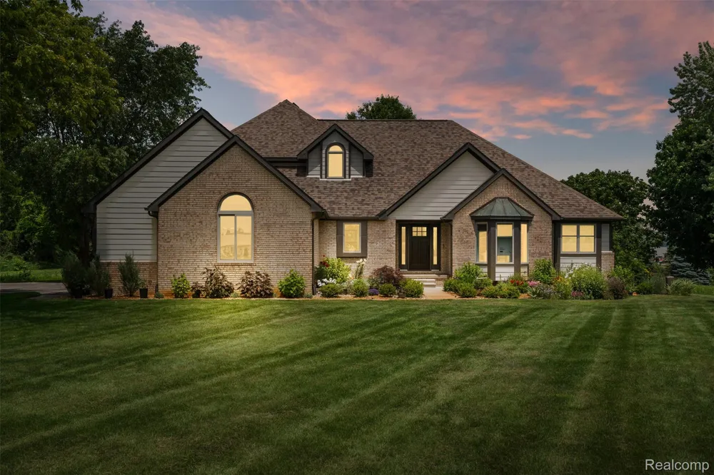 55550 Lee Road Lyon Charter Township, MI 48165