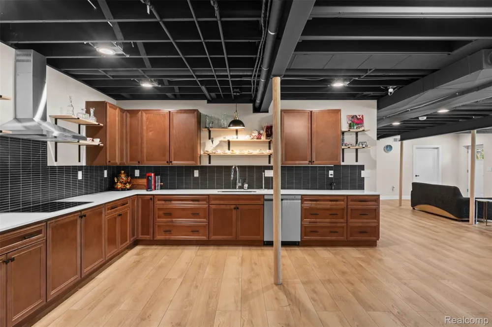 55550 Lee Road Lyon Charter Township, MI 48165