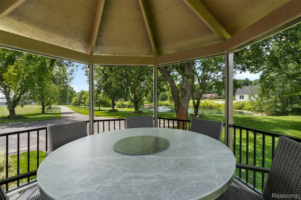 55550 Lee Road Lyon Charter Township, MI 48165