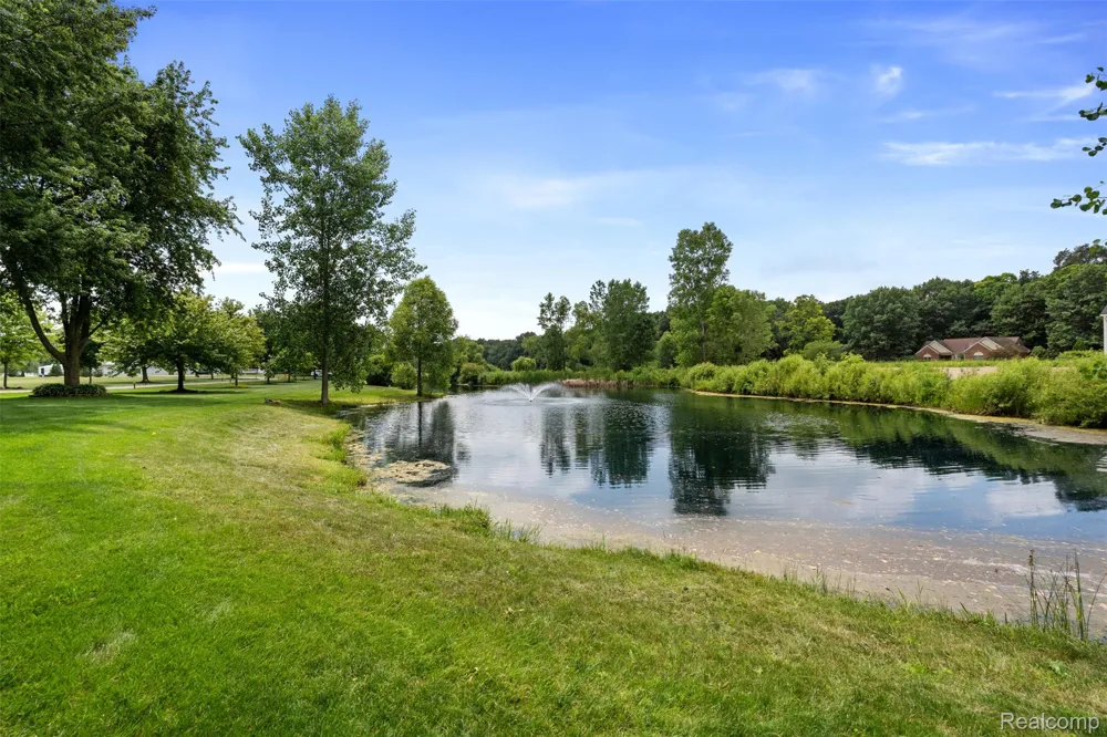 55550 Lee Road Lyon Charter Township, MI 48165