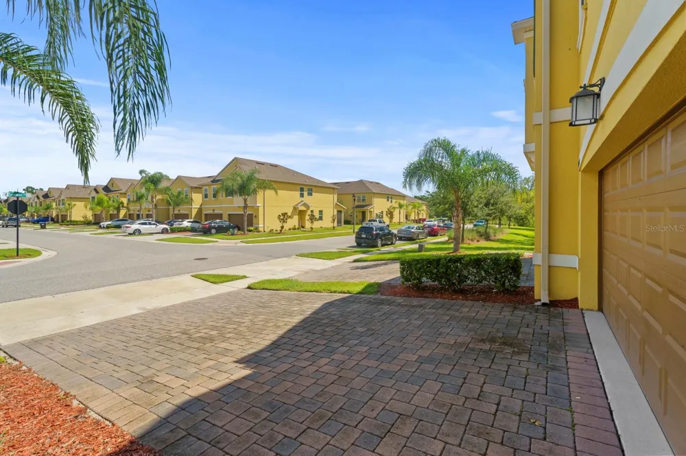 9174 TECUMSEH DRIVE Orlando, FL 32825