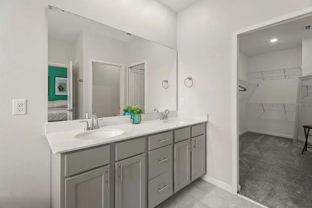 9174 TECUMSEH DRIVE Orlando, FL 32825