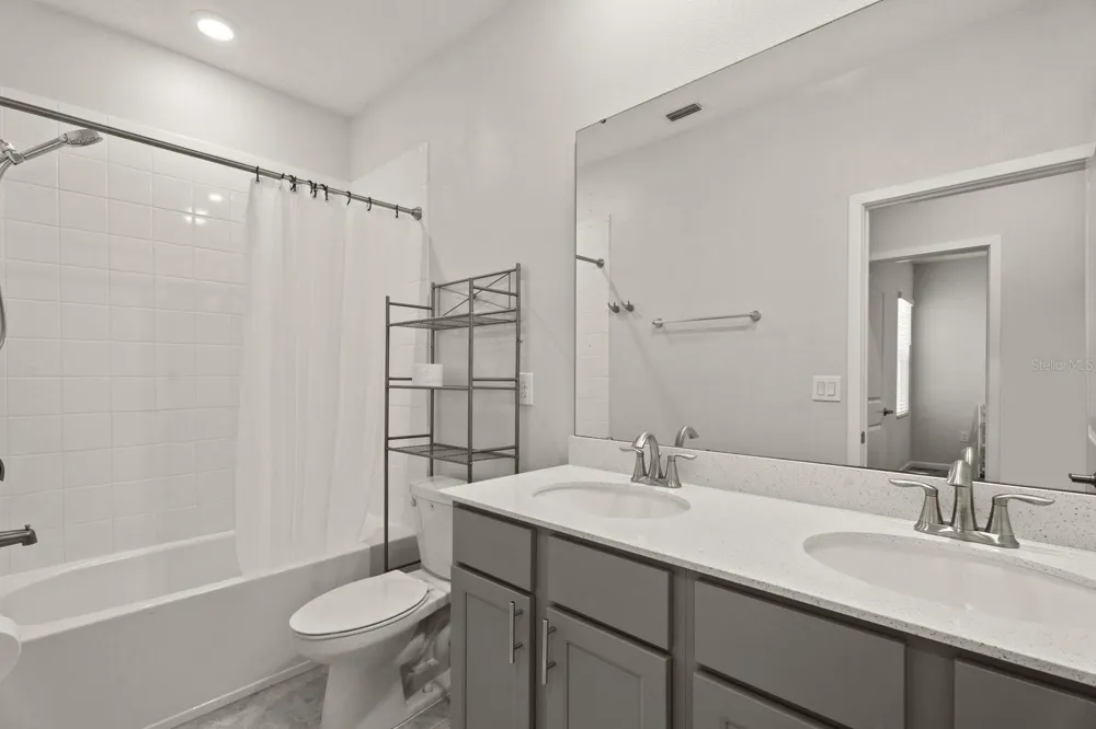 9174 TECUMSEH DRIVE Orlando, FL 32825