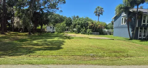 7131 OAKWOOD DRIVE