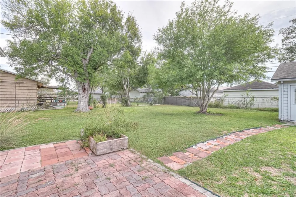 517 Mcclendon Street Corpus Christi, TX 78404