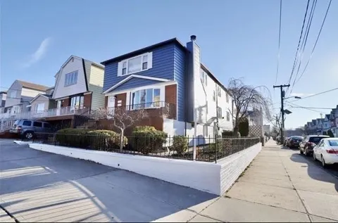 728 KENNEDY BLVD