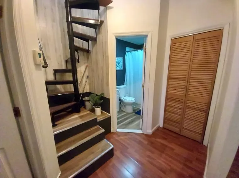 812 PALISADE AVE Union City, NJ 07087