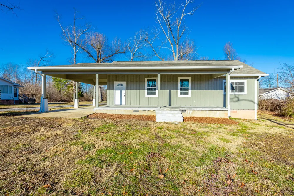 1819 Jenkins Road Chattanooga, TN 37421