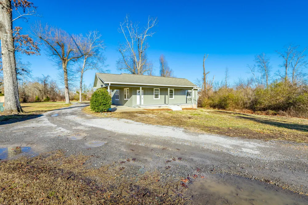 1819 Jenkins Road Chattanooga, TN 37421