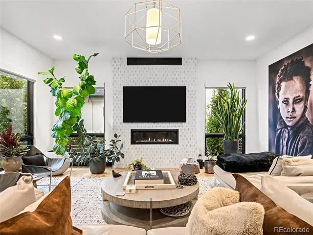 2110 S Cook Street Denver, CO 80210
