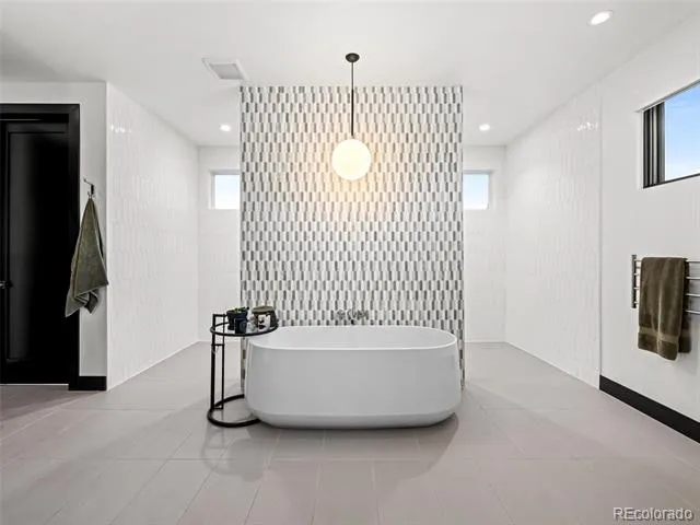 2110 S Cook Street Denver, CO 80210