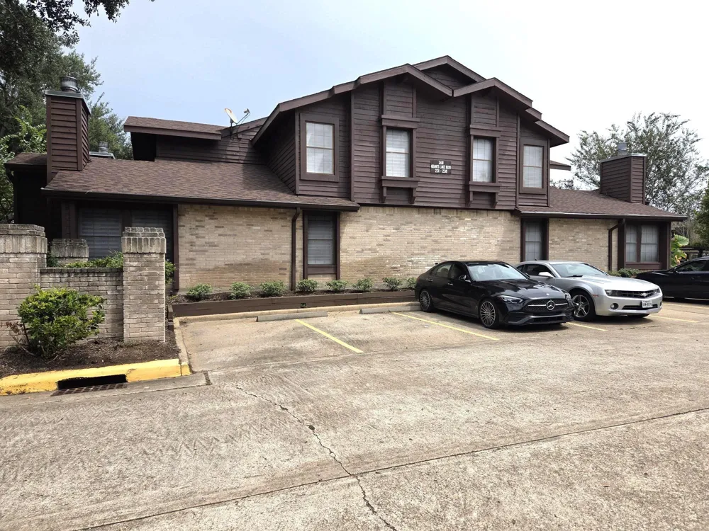 2611 Grants Lake Boulevard #232 Sugar Land, TX 77479